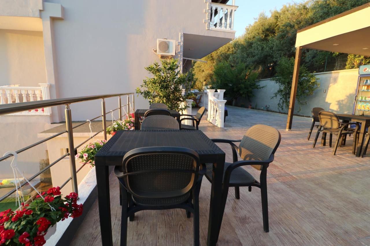 Vila Elarad Vlorë Exterior foto