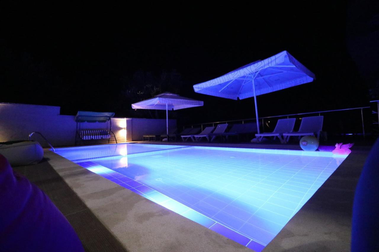 Vila Elarad Vlorë Exterior foto