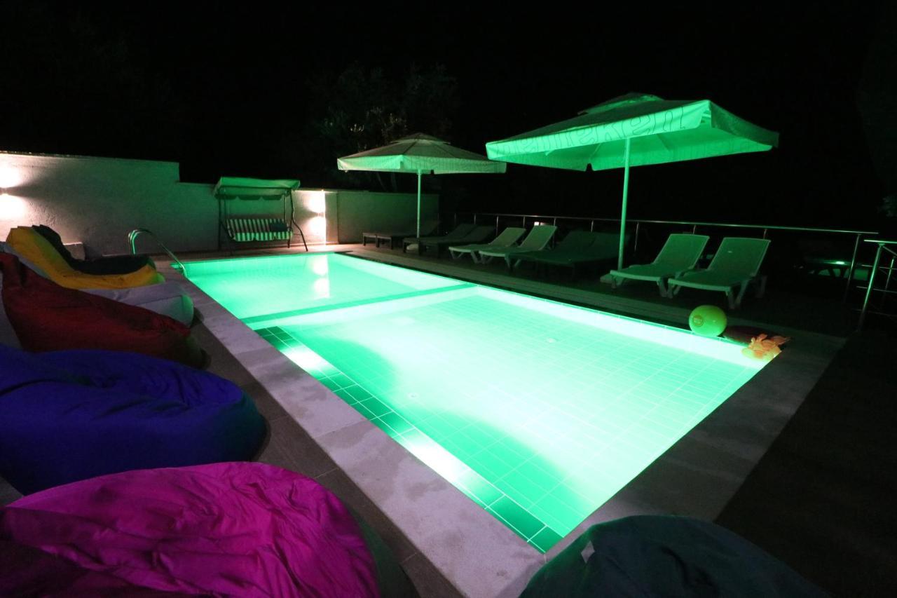 Vila Elarad Vlorë Exterior foto